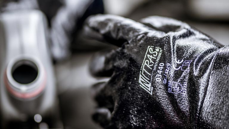 Nitril Arbeitshandschuhe mit hoher Chemikalienbeständigkeit 